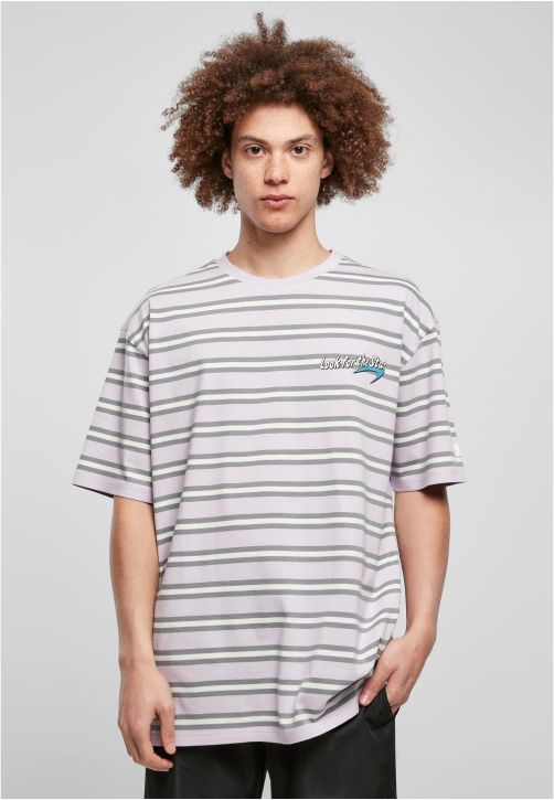 Starter Look for the Star Striped Oversize Tee