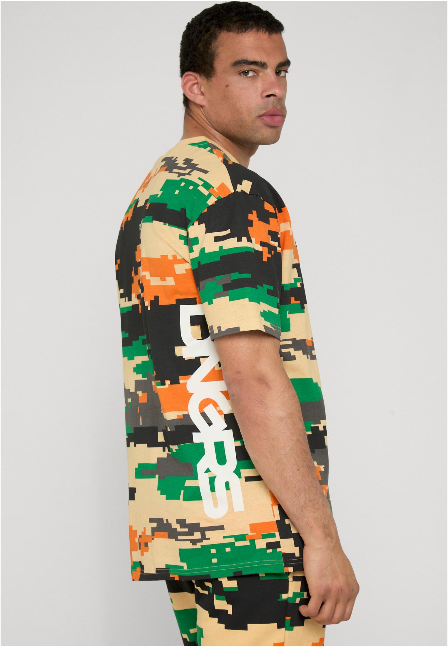 Dangerous DNGRS Maglietta Electric pixelcamouflage/white