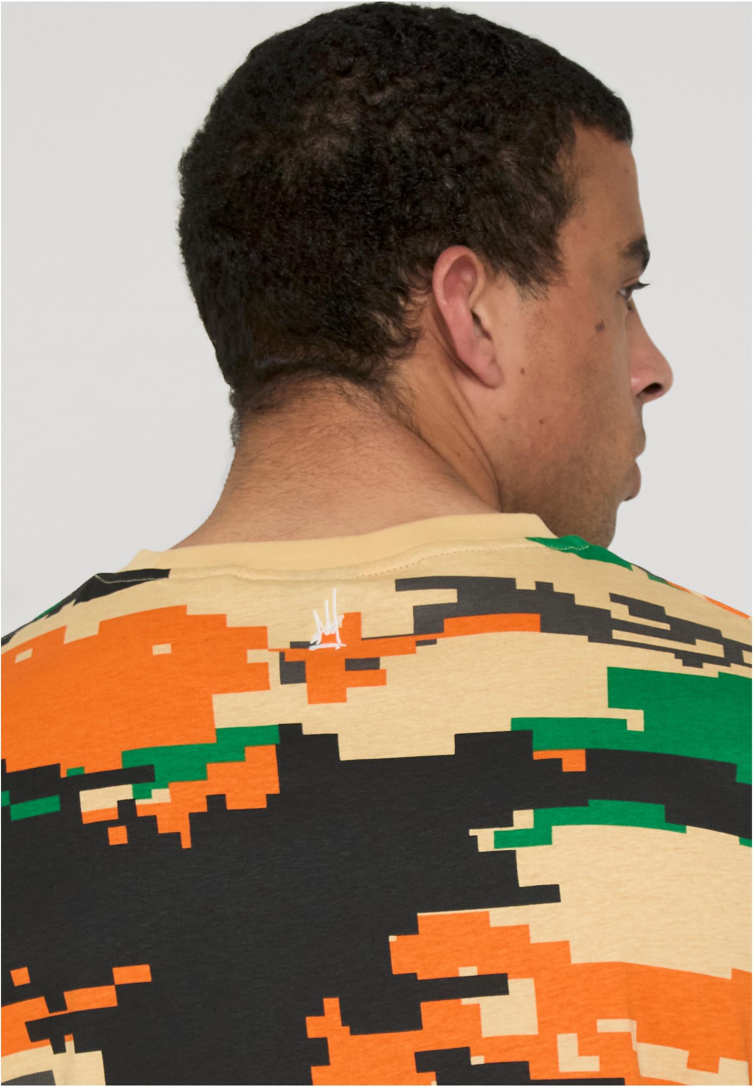 Dangerous DNGRS Maglietta Electric pixelcamouflage/white