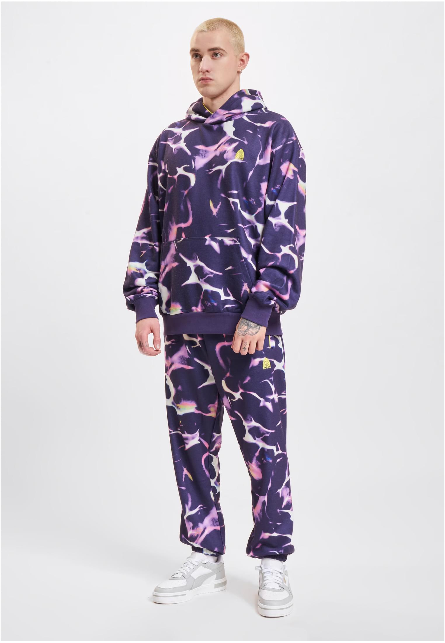 Just Rhyse Pantaloni della tuta Reflections purple/coloured