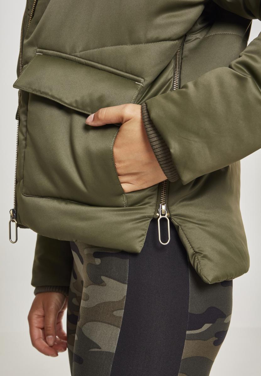 Urban Classics Giacca Sherpa Hooded darkolive/darksand