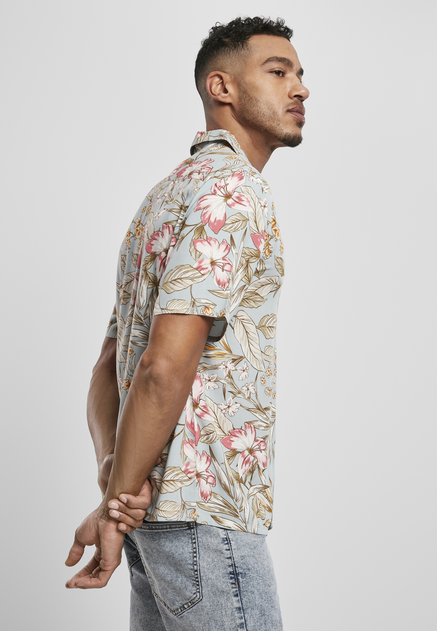 UC Men Camicia Viscose Resort lightblue hibiscus