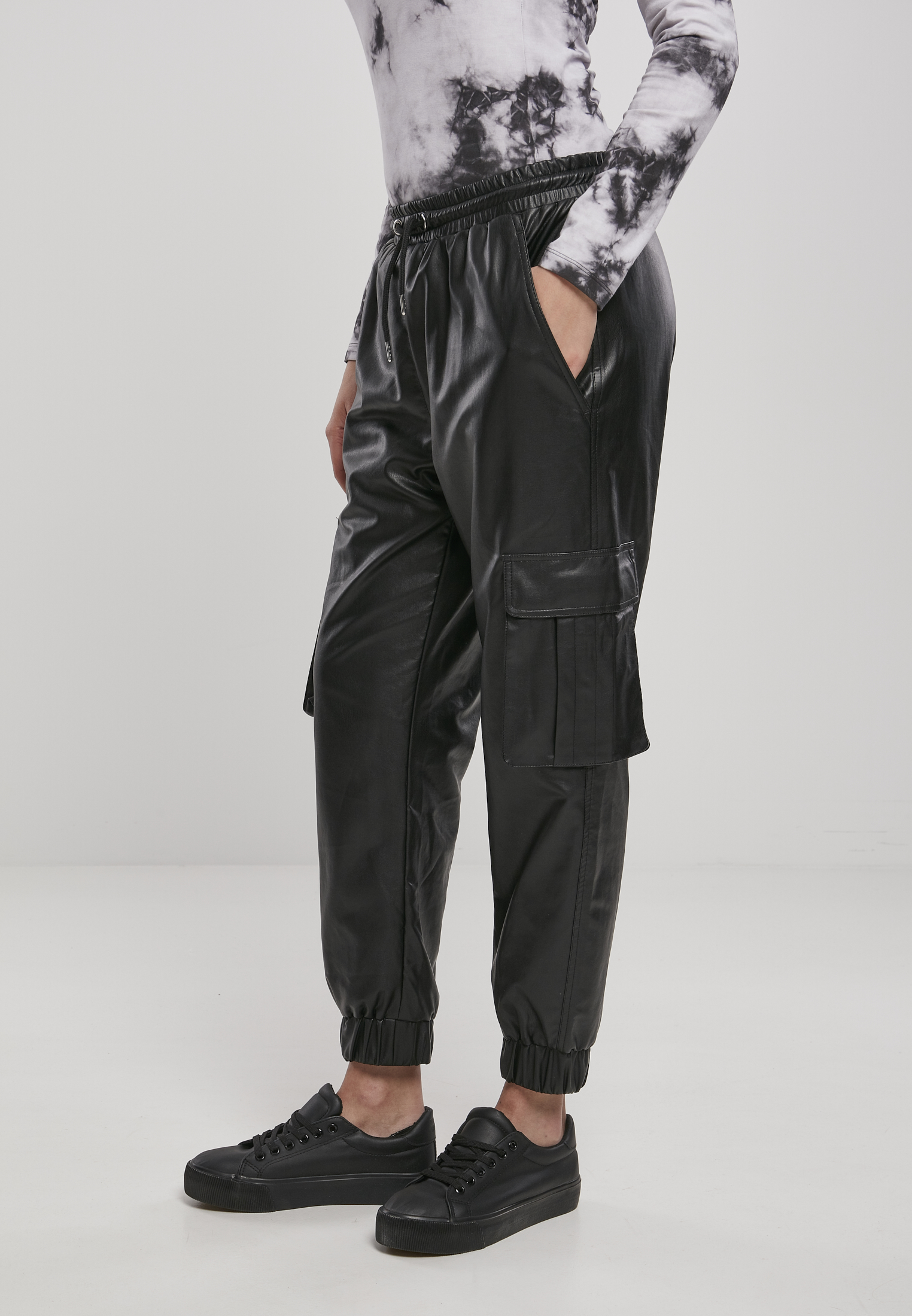 Urban Classics Pantaloni Faux Leather Cargo