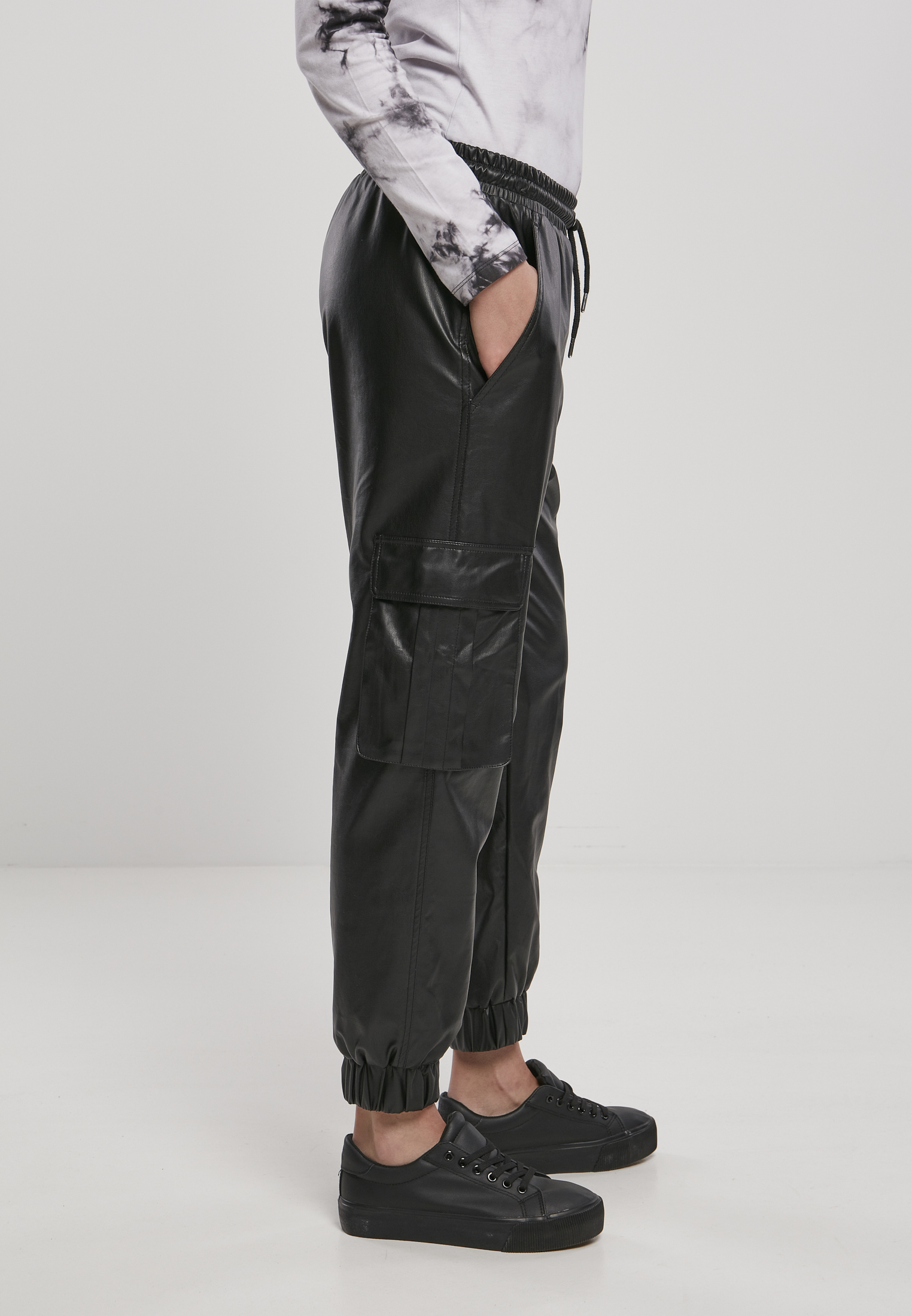 Urban Classics Pantaloni Faux Leather Cargo