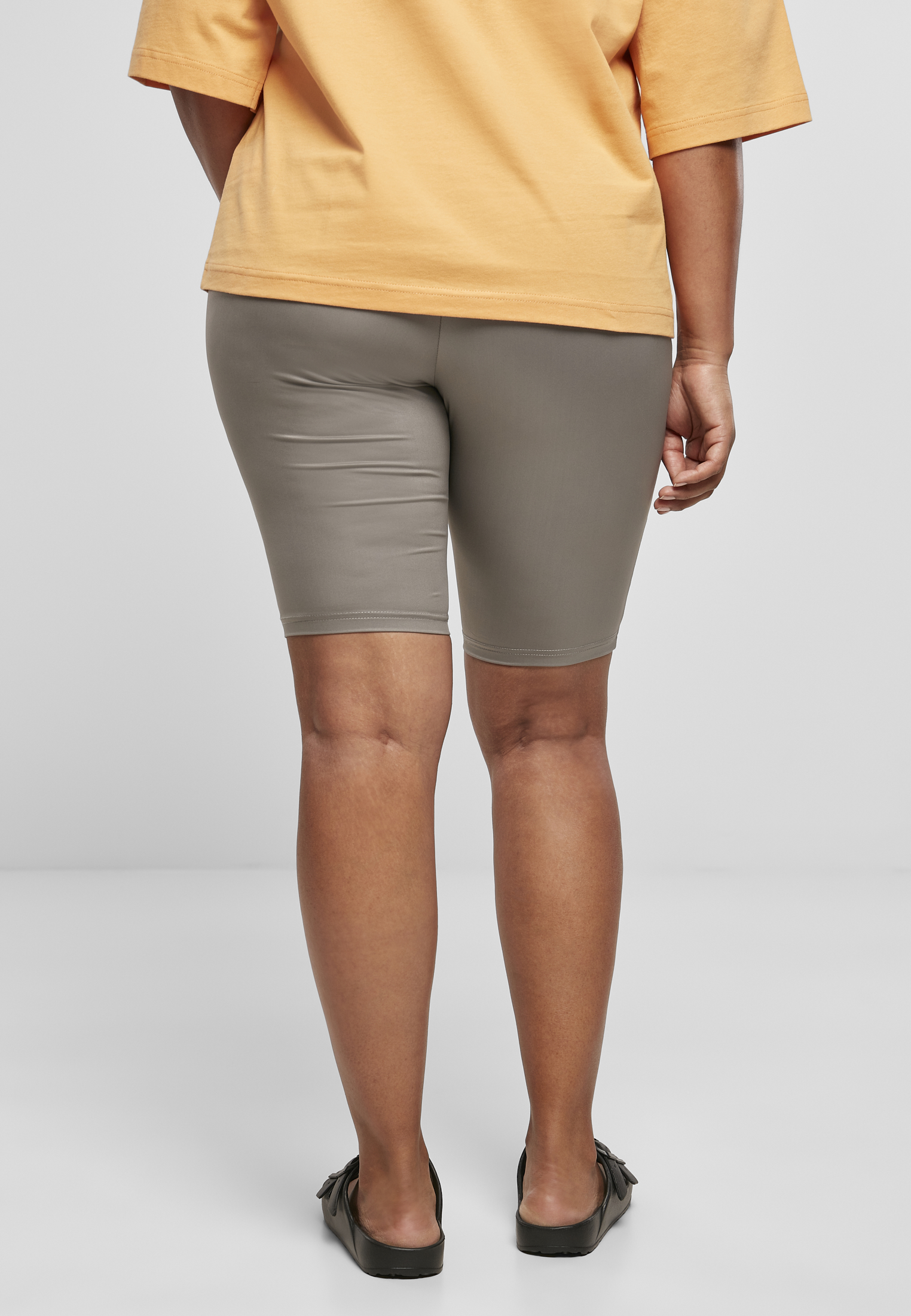 Urban Classics Pantaloncini Synthetic Leather Cycle asphalt