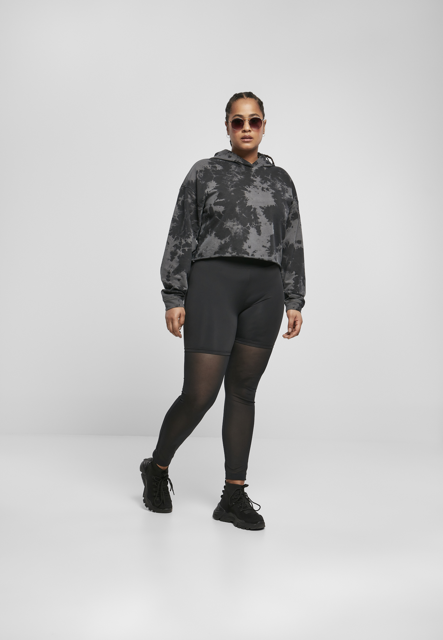 Urban Classics Ladies Shiny Tech Mesh Leggings black -  -  Online Hip Hop Fashion Store