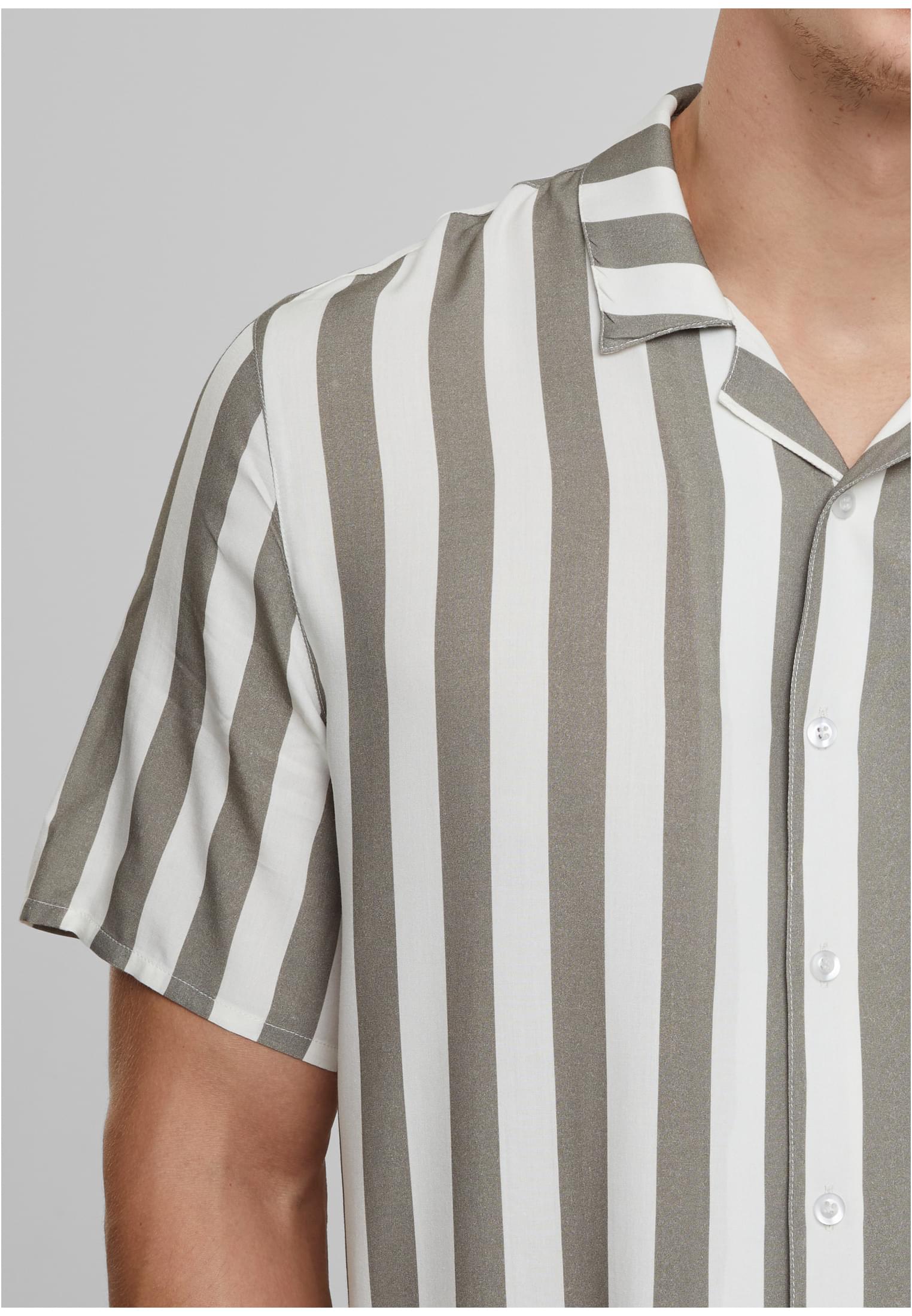 Urban Classics Camicia Viscose AOP Resort paleolive/offwhite