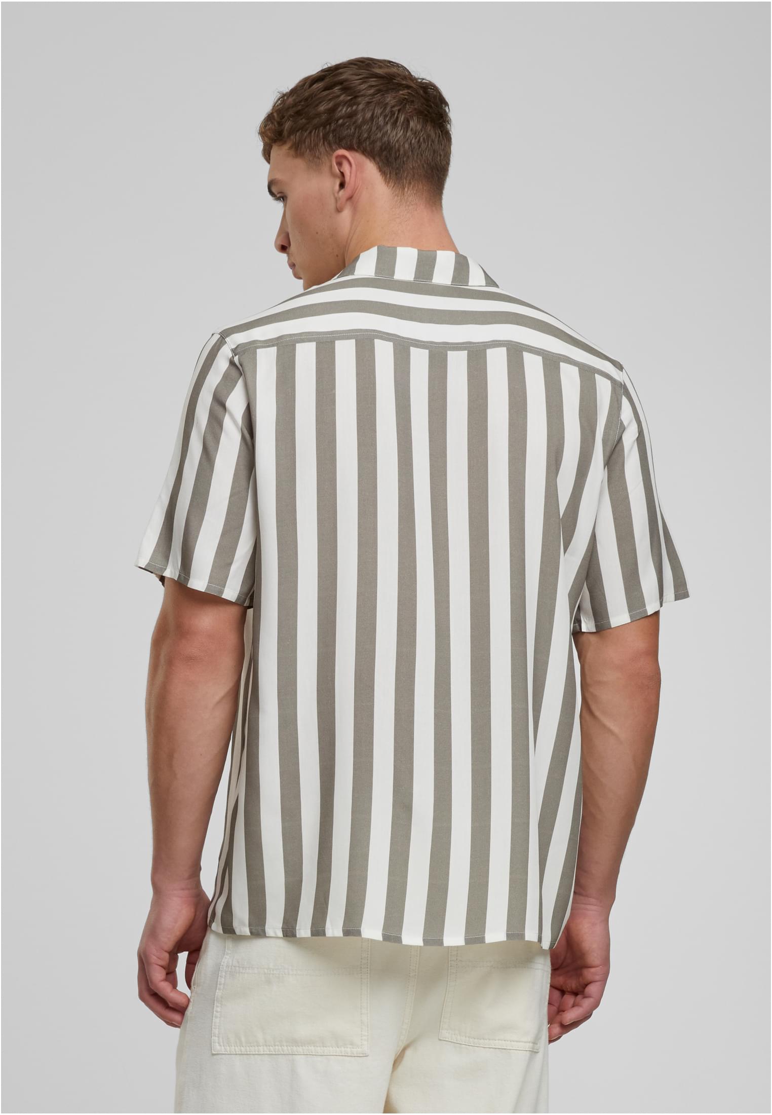 Urban Classics Camicia Viscose AOP Resort paleolive/offwhite