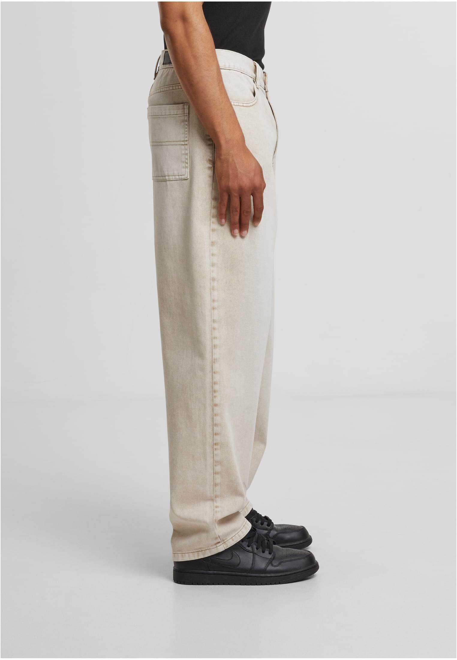UC Men Jeans dirty washed