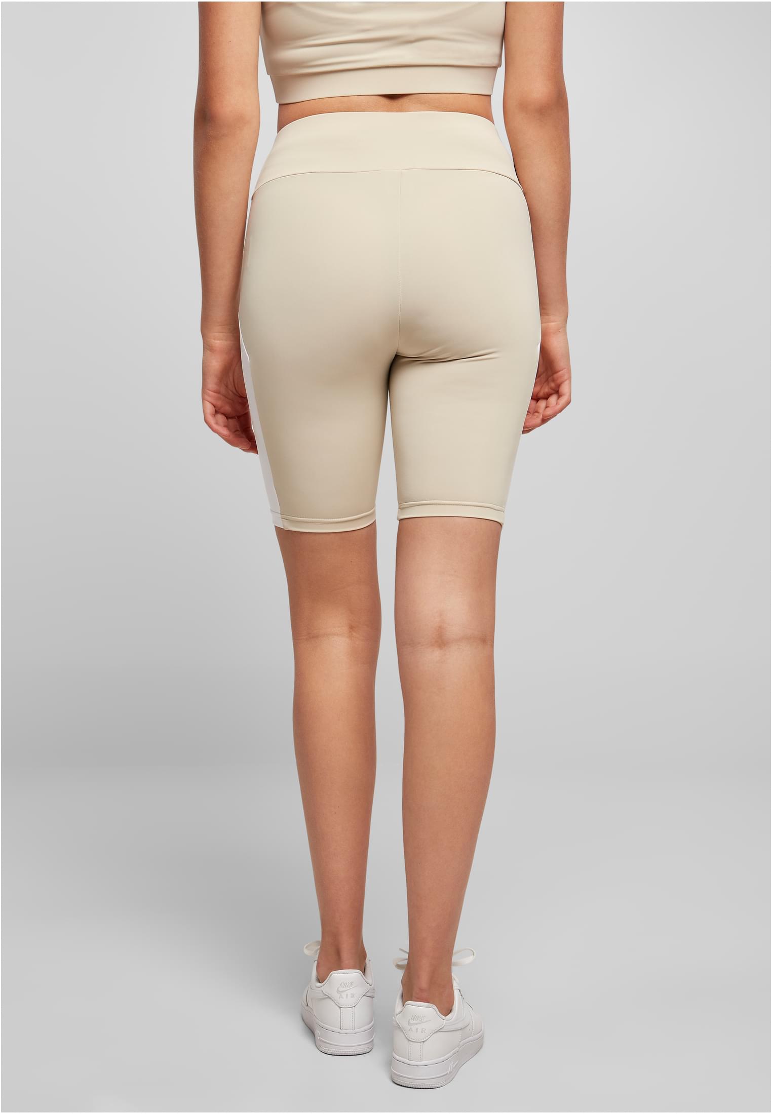Urban Classics Pantaloncini Color Block Cycle softseagrass/white