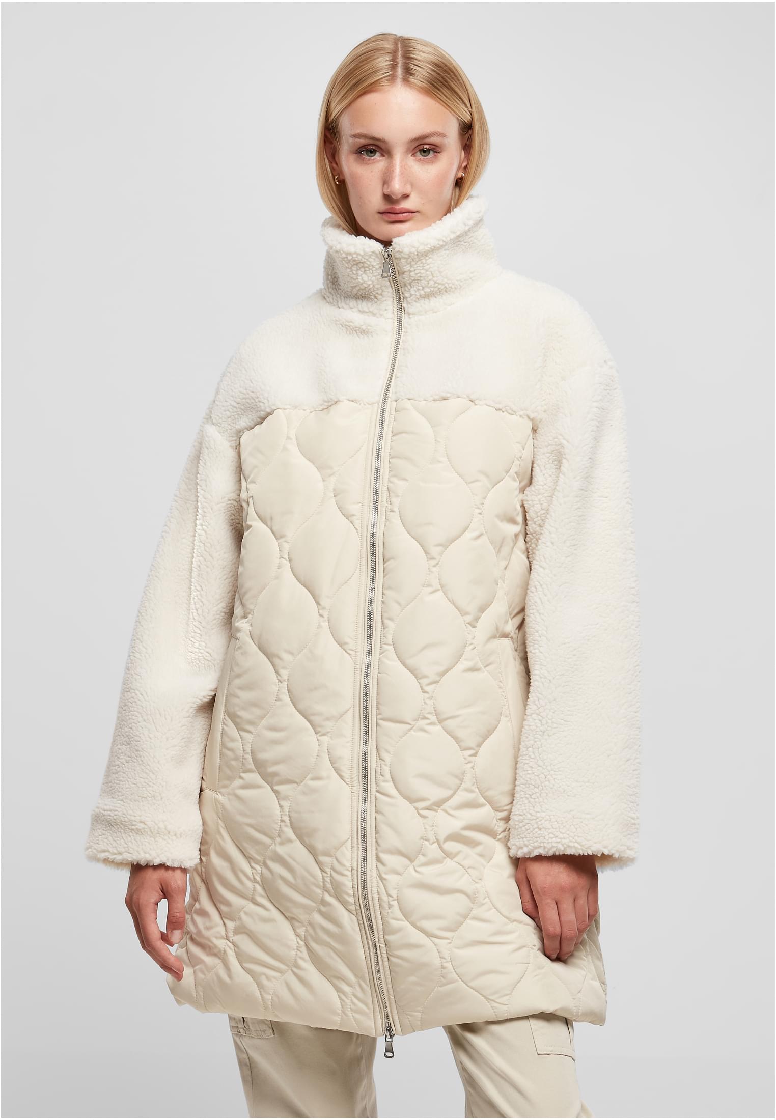 UC Ladies Cappotto Oversized Sherpa Quilted softseagrass/whitesand