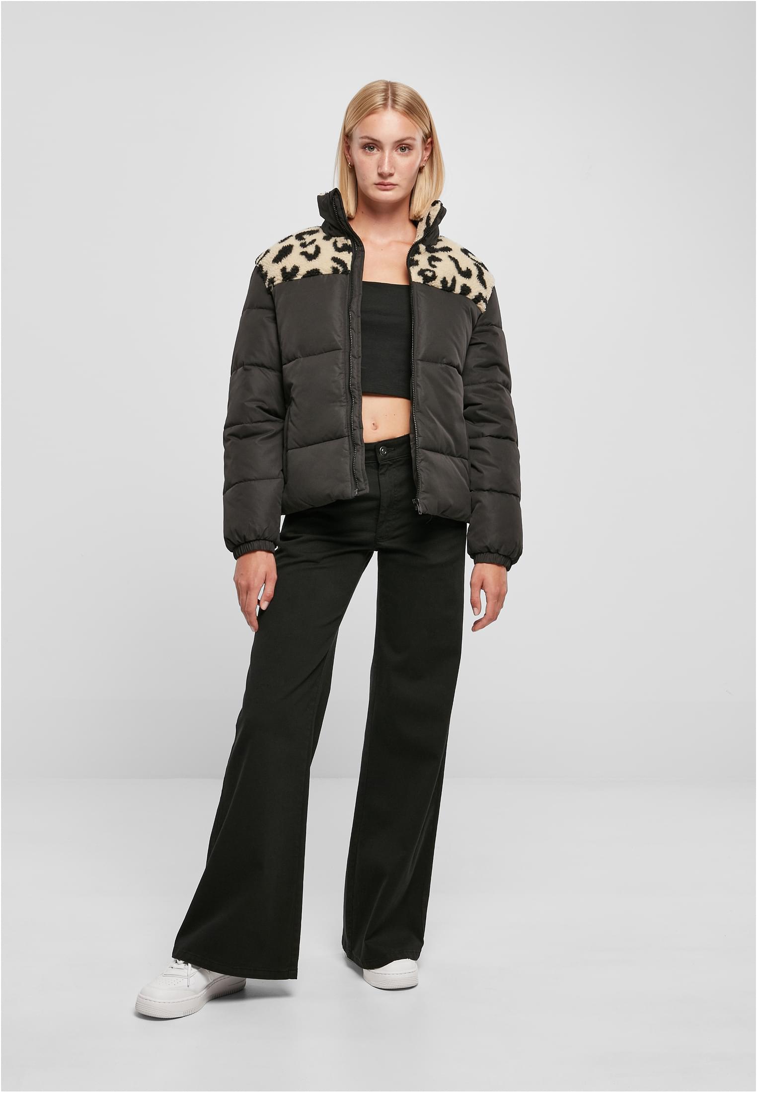 Urban Classics Giacca AOP Sherpa Mixed black/sandleo