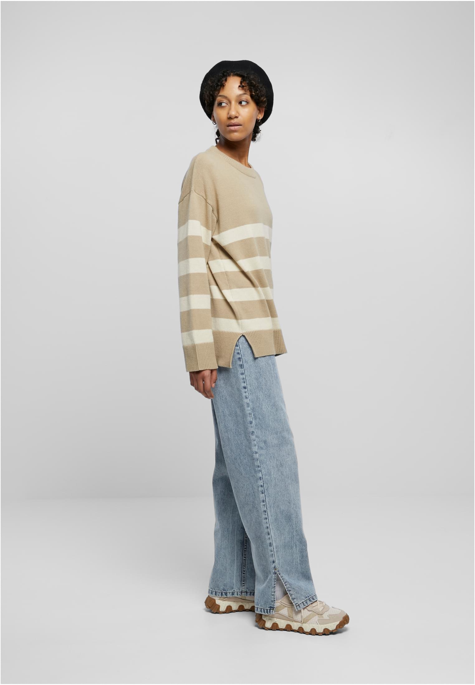 Urban Classics Maglione Striped Knit Crew wetsand/sand