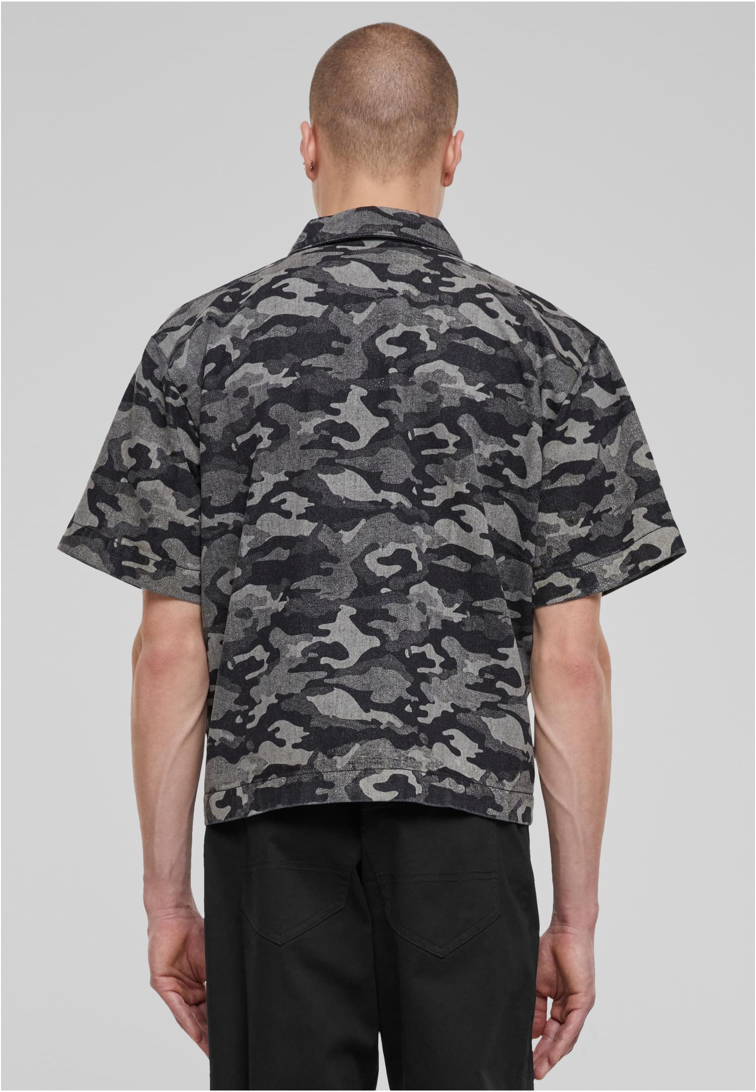 UC Men Camicia Laser Camo Printed Boxy blacklasercamo