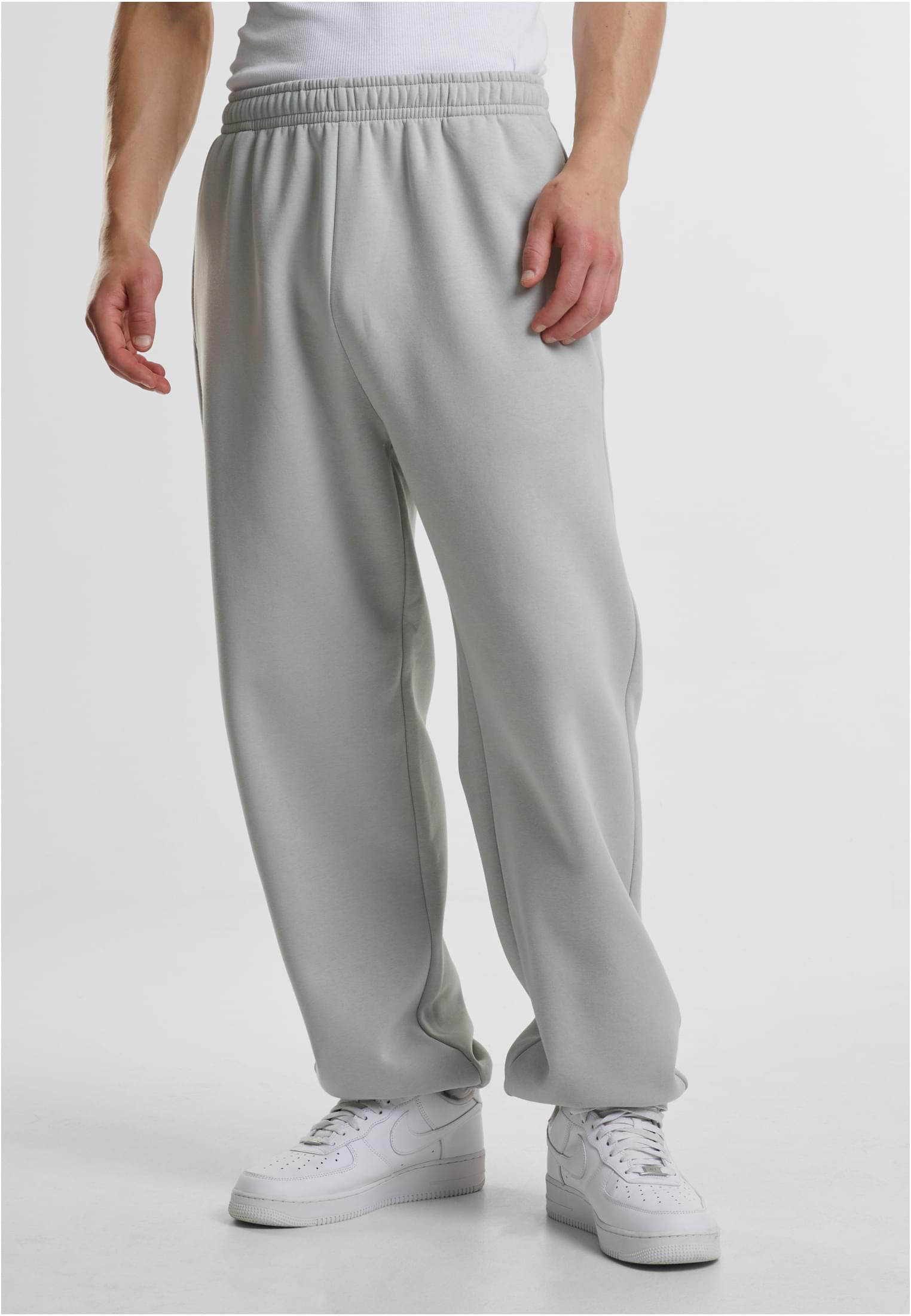 UC Men Pantaloni della tuta Fluffy lightasphalt