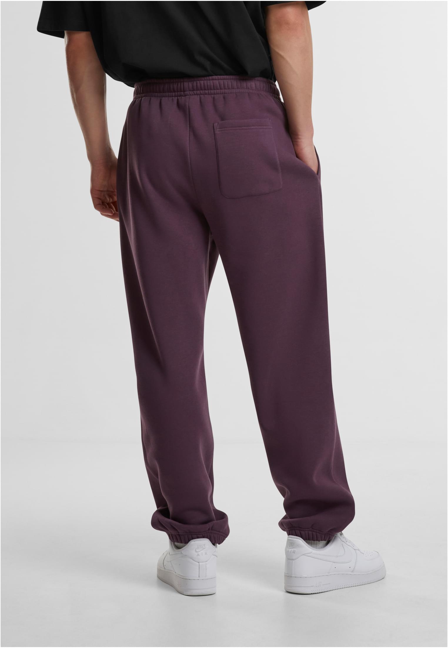 Urban Classics Pantaloni della tuta Fluffy plumpurple