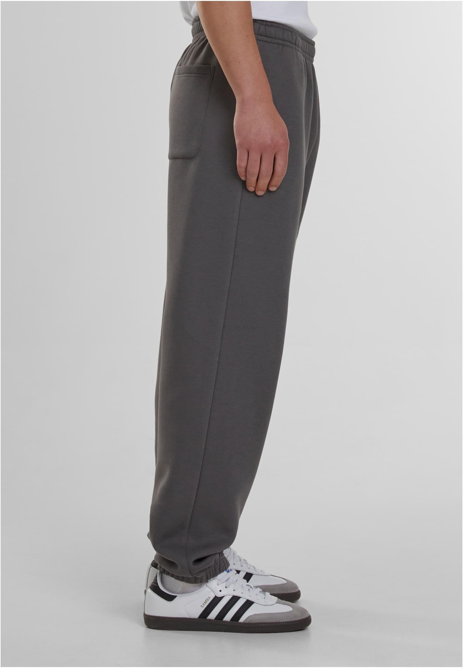 Urban Classics Pantaloni della tuta Fluffy magnet
