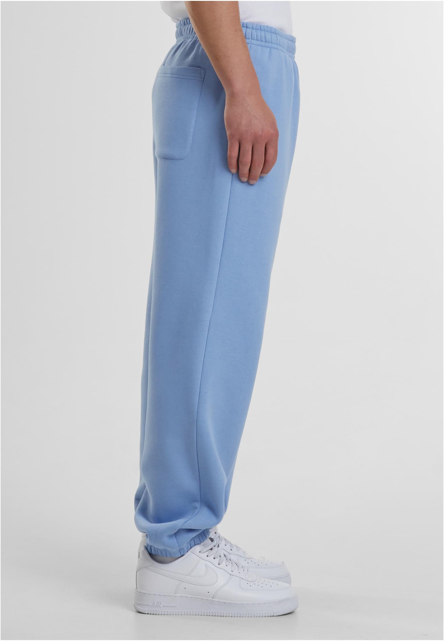 UC Men Pantaloni della tuta Fluffy powderblue