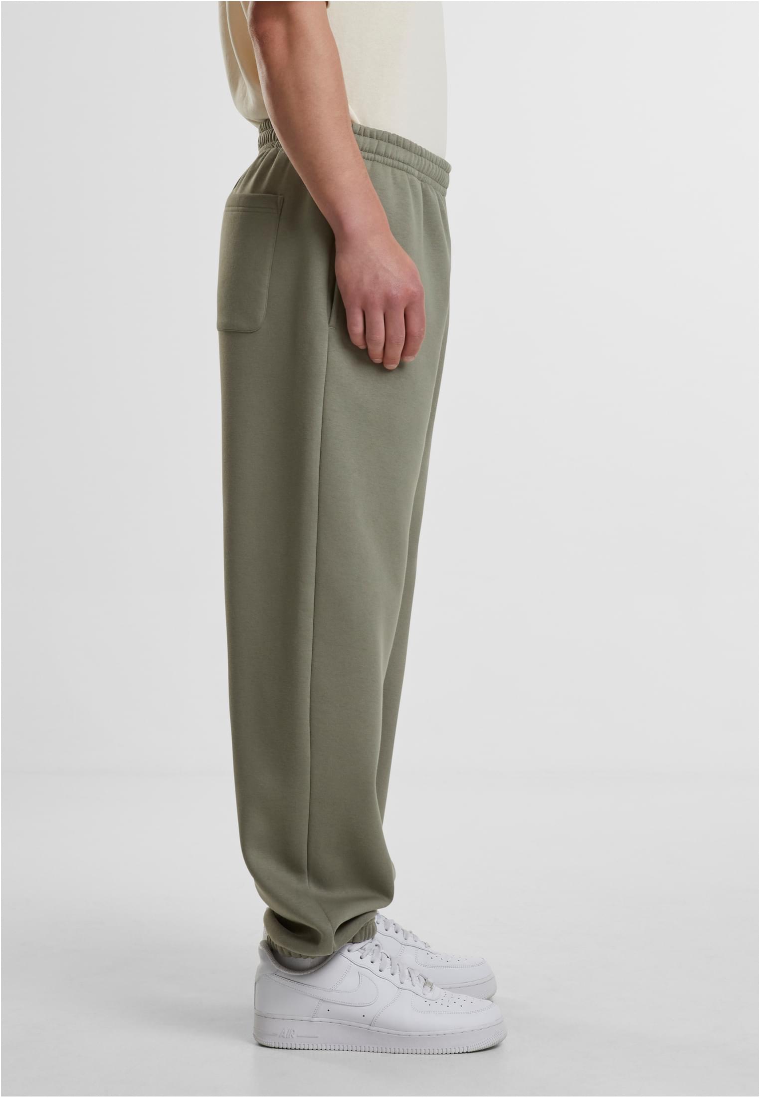 UC Men Pantaloni della tuta Fluffy paleolive