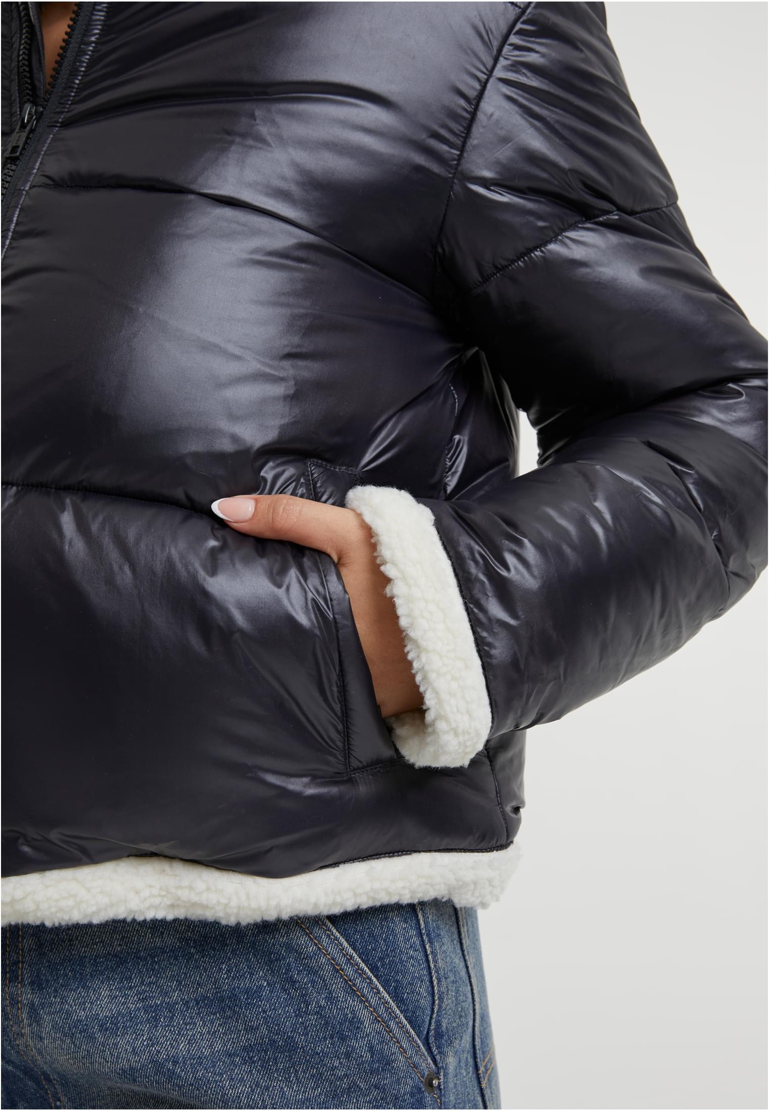 UC Ladies Giacca Essentials Shiny Sherpa black/whitesand