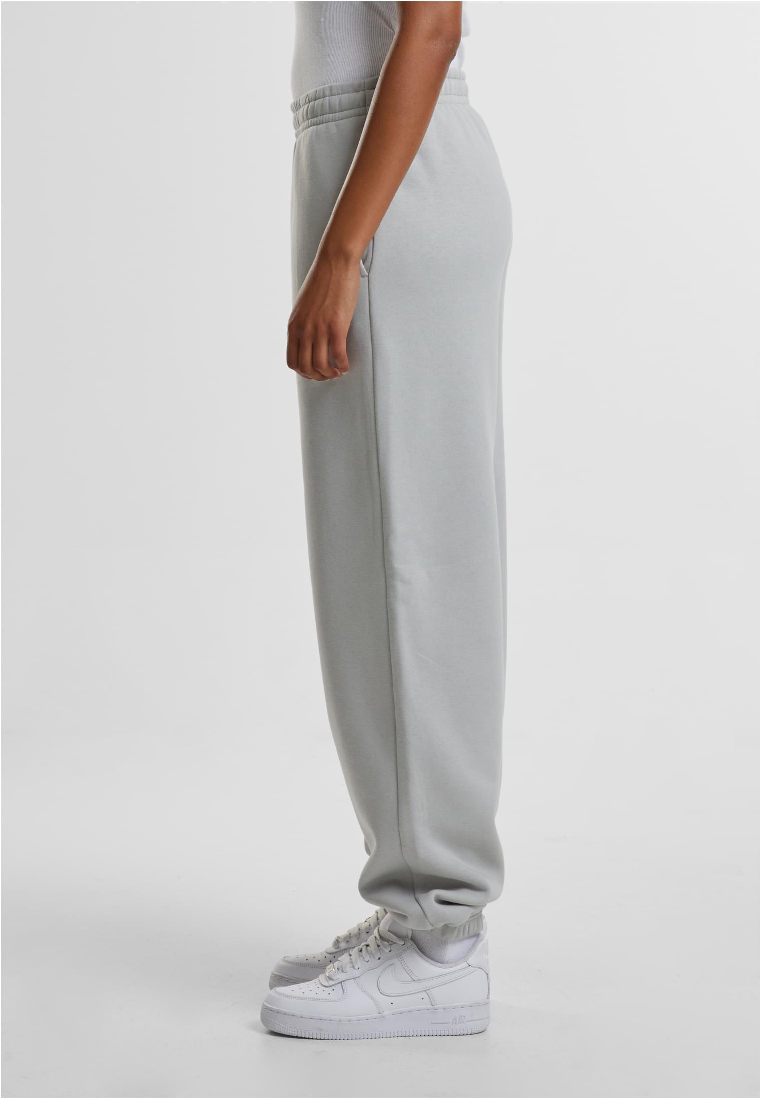 Urban Classics Pantaloni della tuta Fluffy lightasphalt