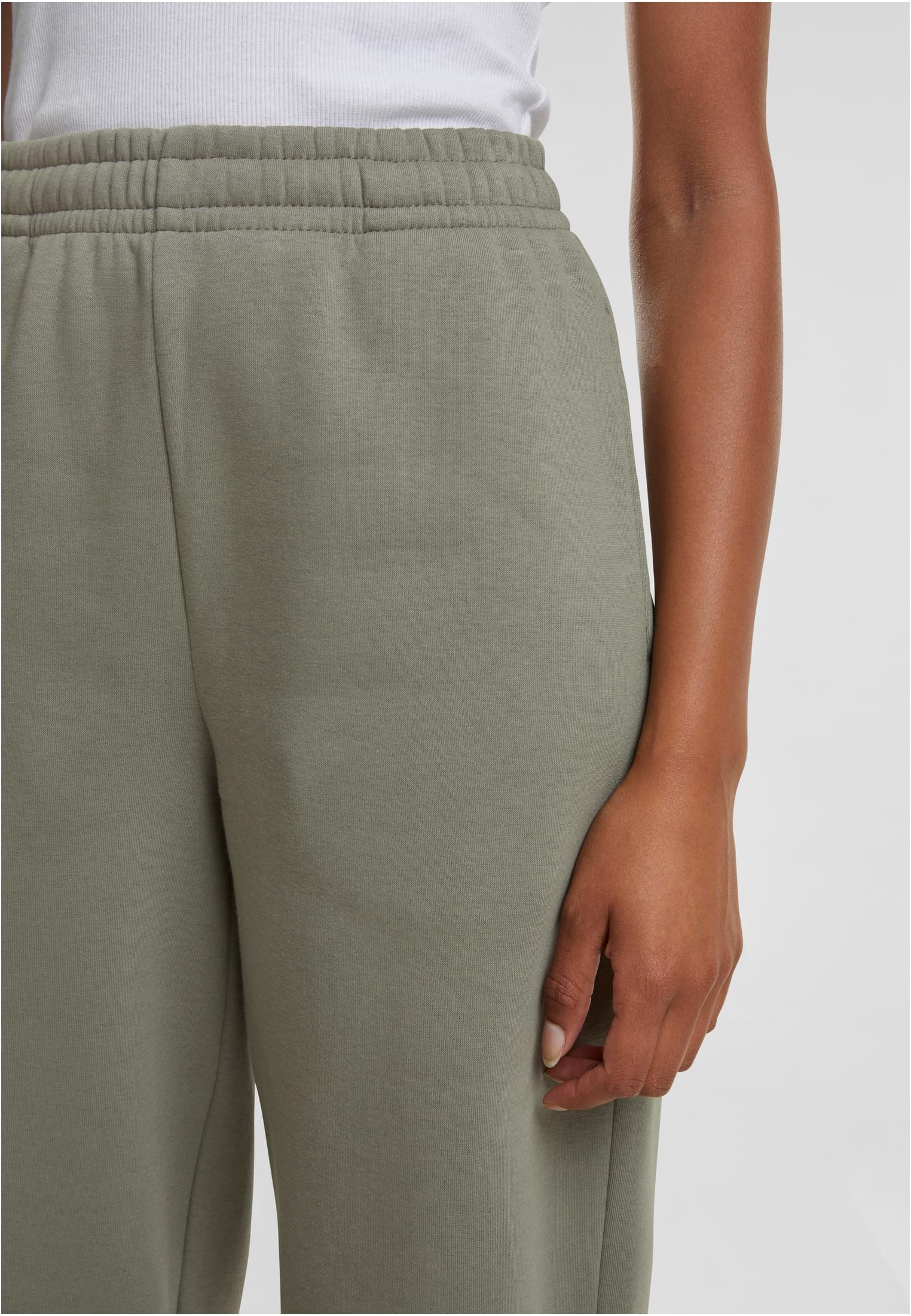 UC Ladies Pantaloni della tuta Fluffy paleolive