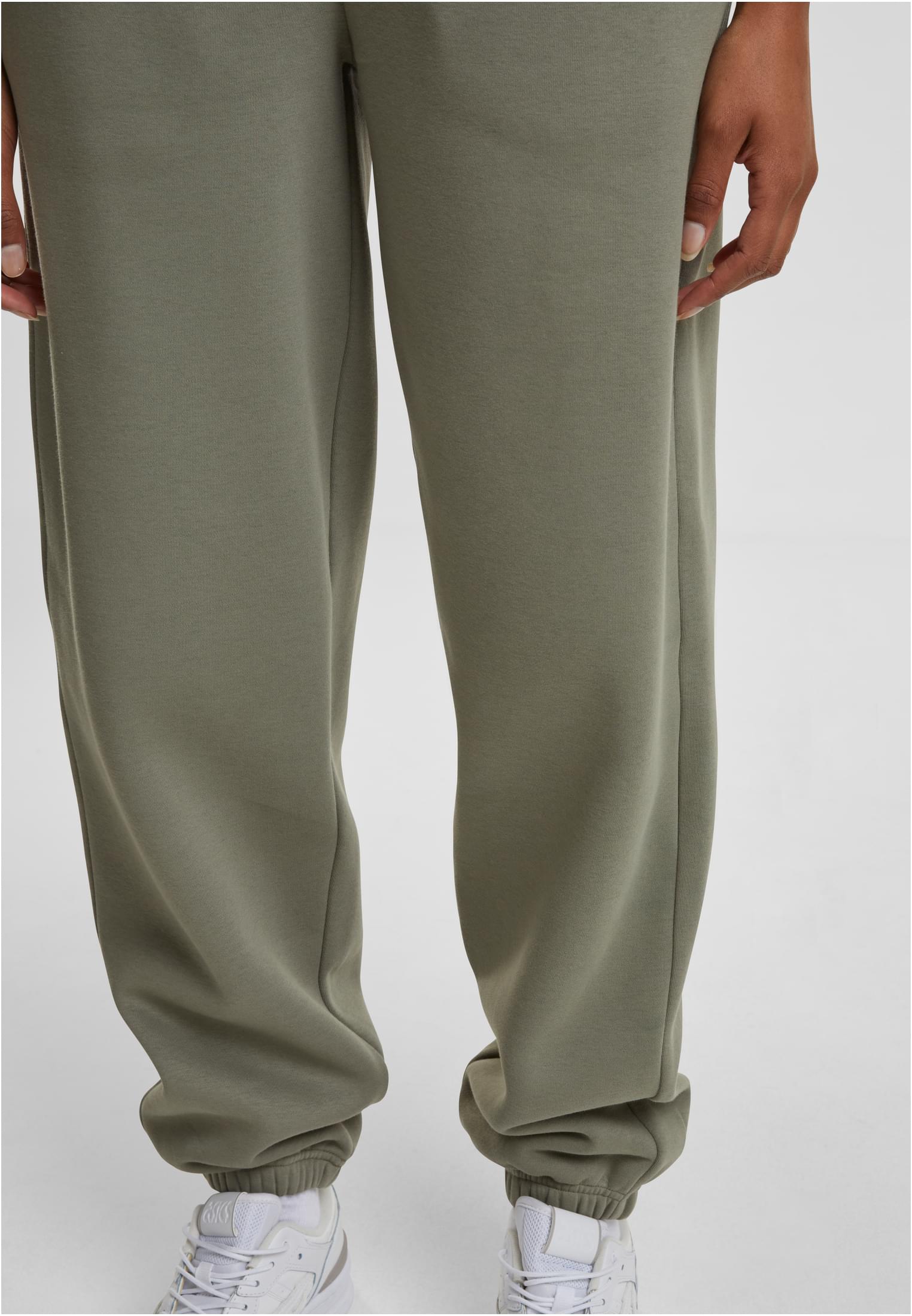UC Ladies Pantaloni della tuta Fluffy paleolive