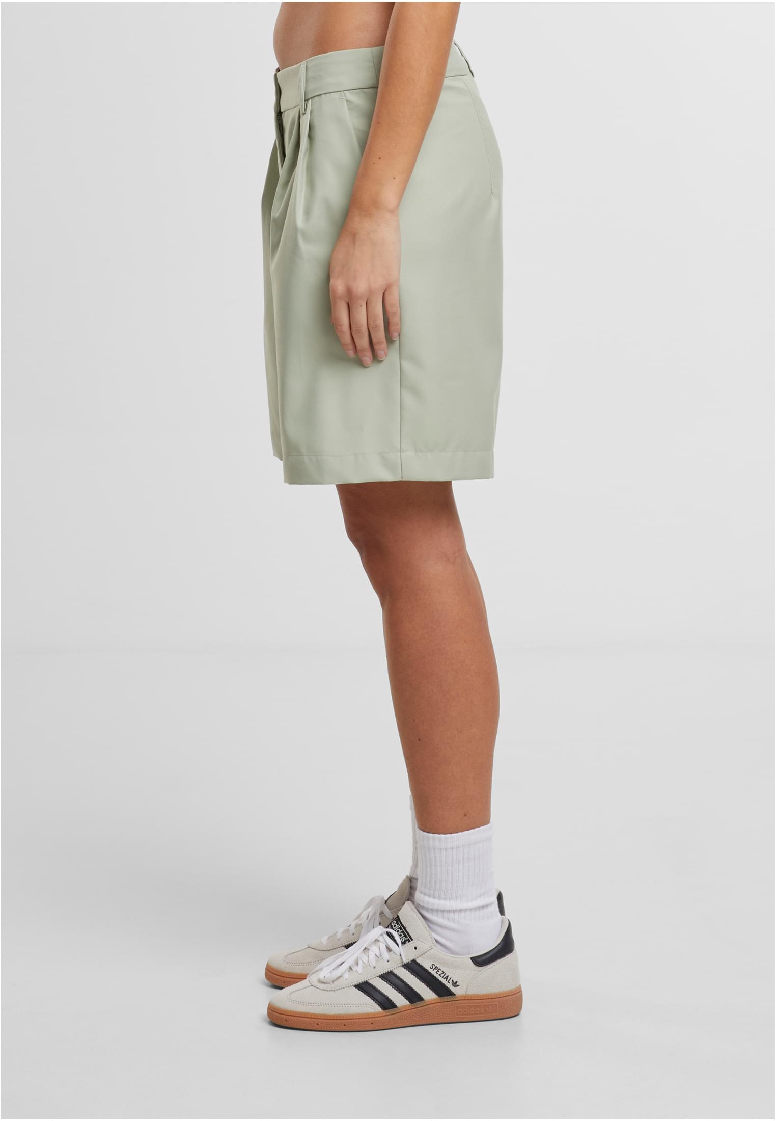 UC Ladies Pantaloncini Pleated Bermuda softsalvia
