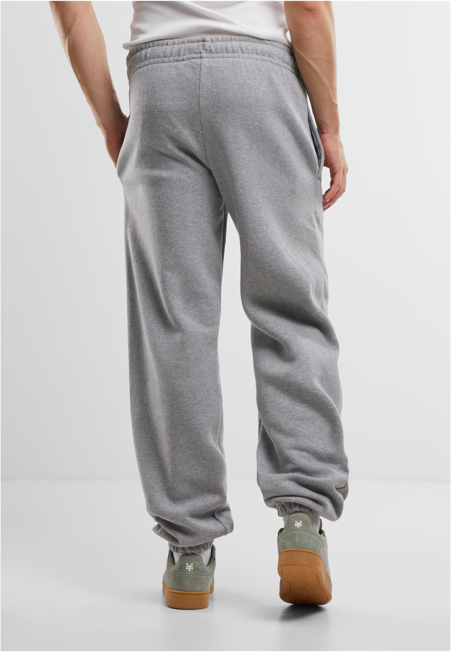 UC Men Pantaloni della tuta Basic Loose heathergrey