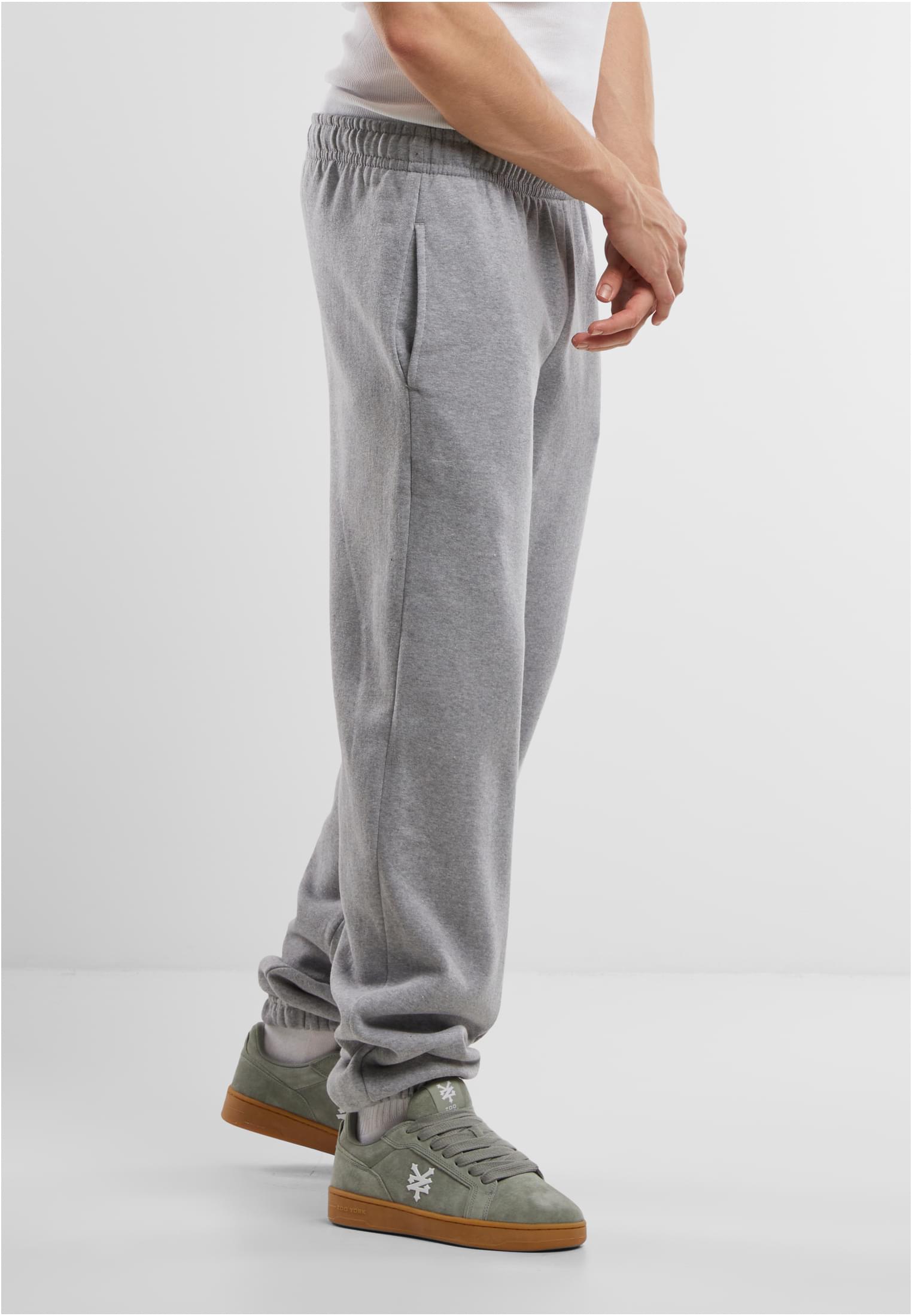UC Men Pantaloni della tuta Basic Loose heathergrey