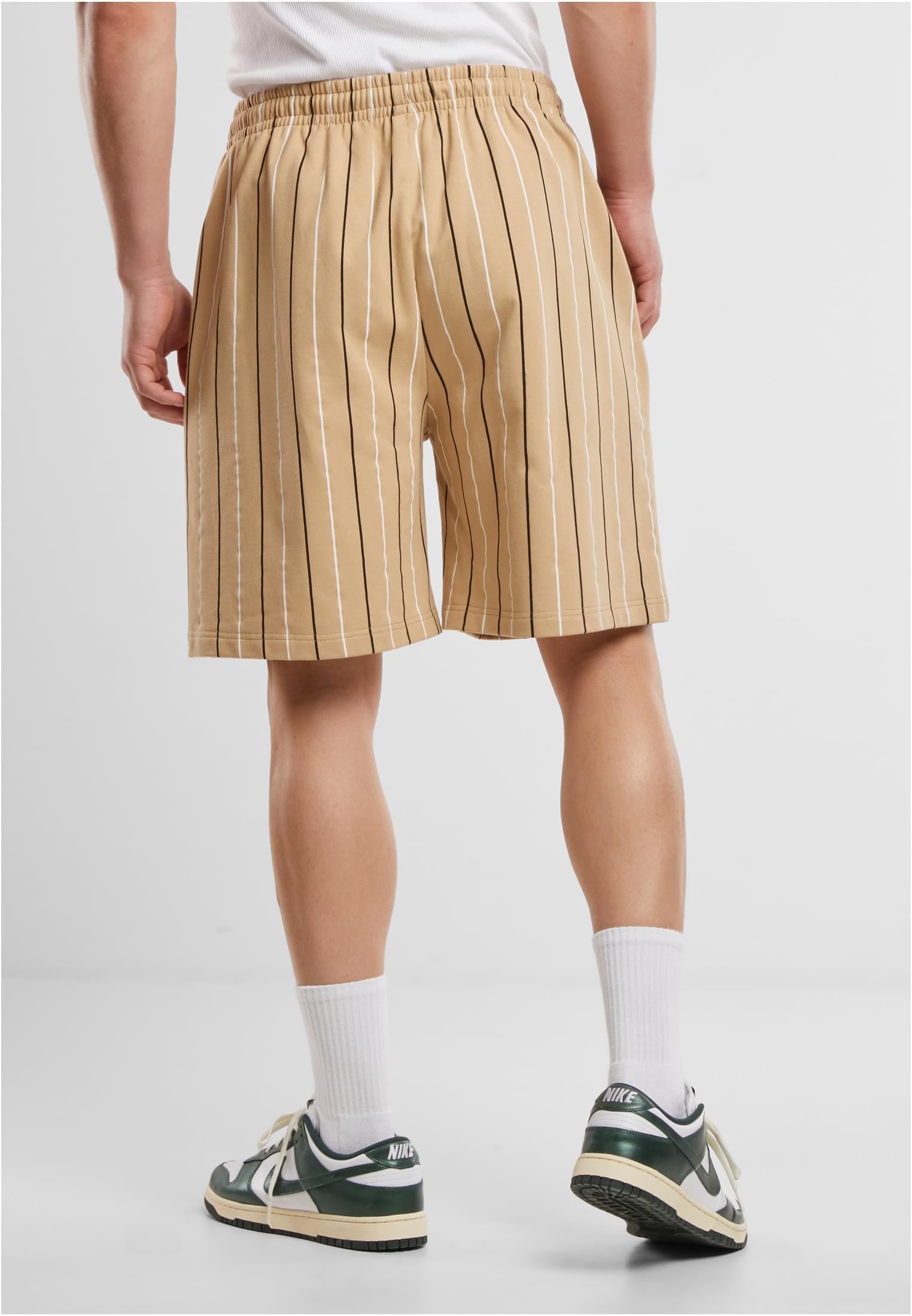 UC Men Pantaloncini Printed Pinstripe unionbeige/white/black