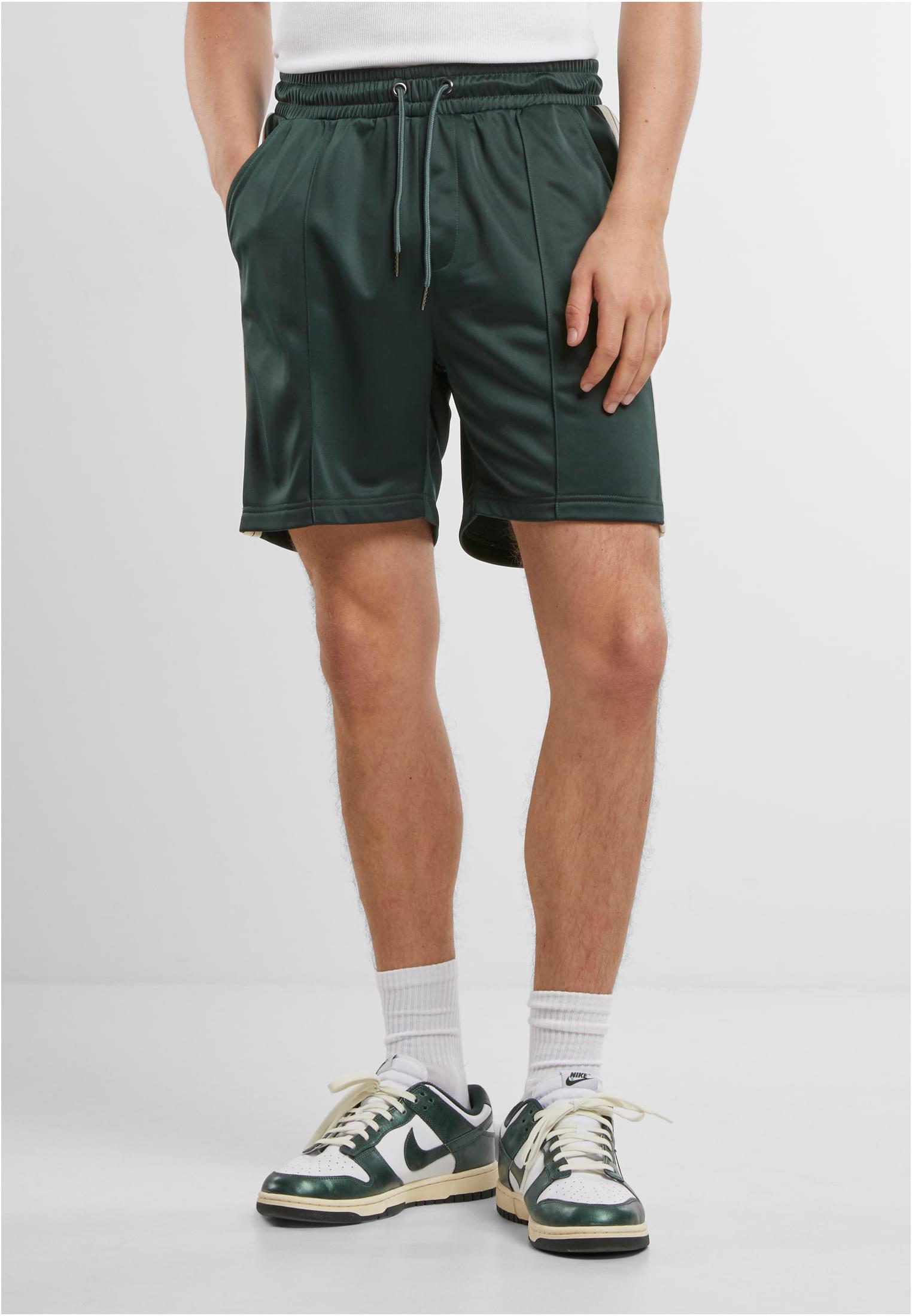 UC Men Pantaloncini Tennis Core bottlegreen