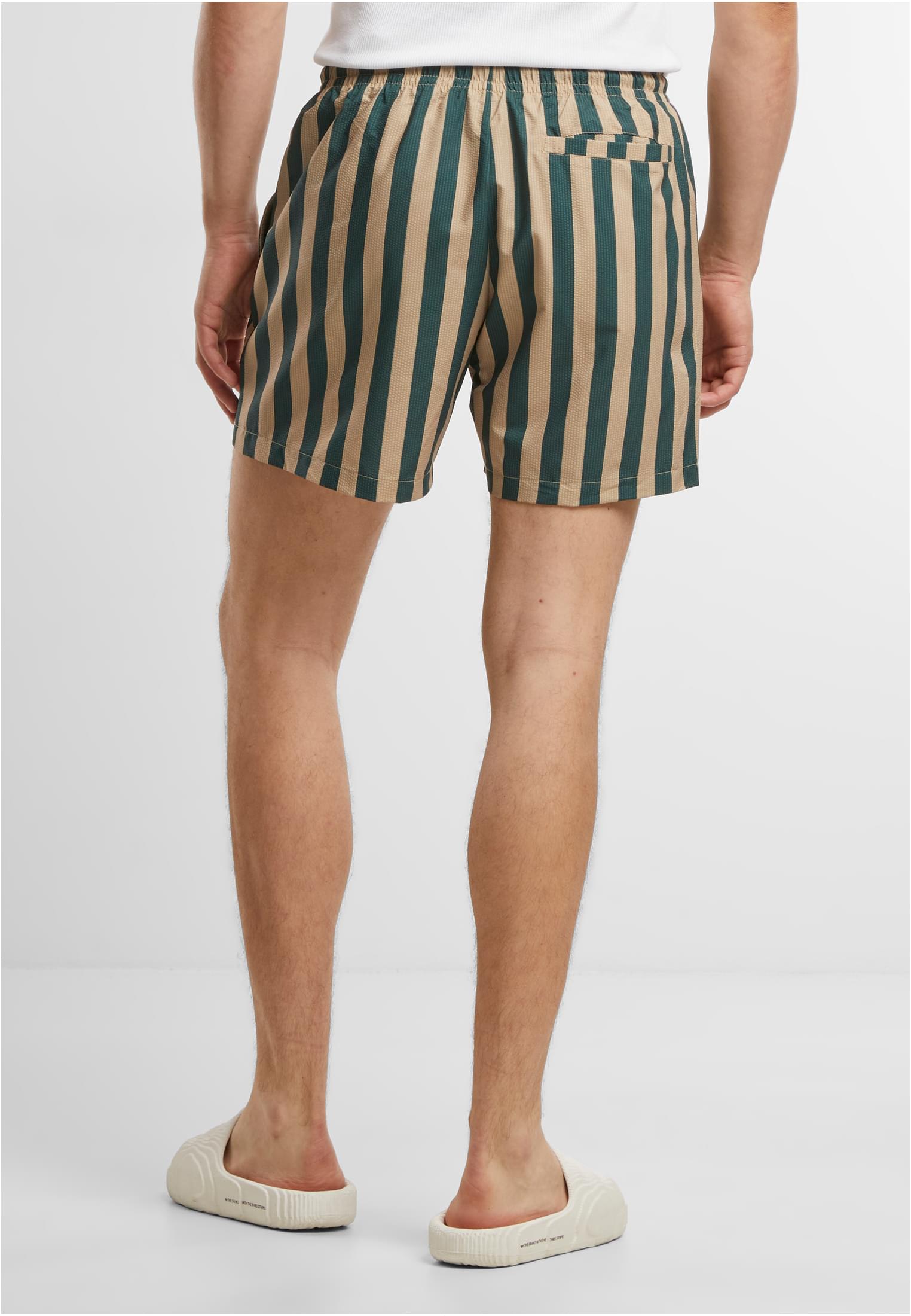 UC Men Pantaloncini Striped Seersucker Swim bottlegreen/unionbeige