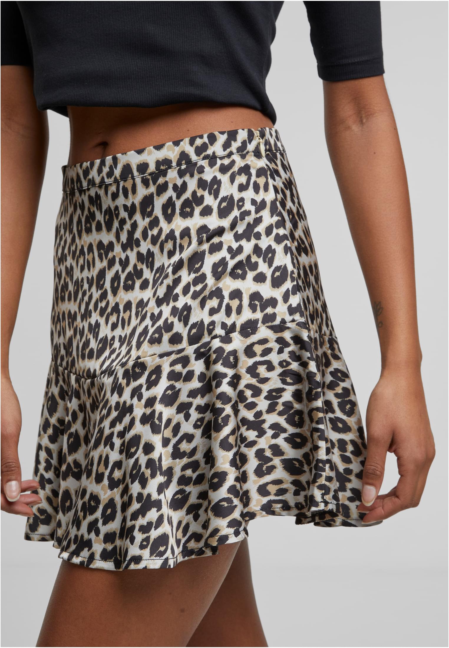 Urban Classics Gonna Leo Volants Mini leo