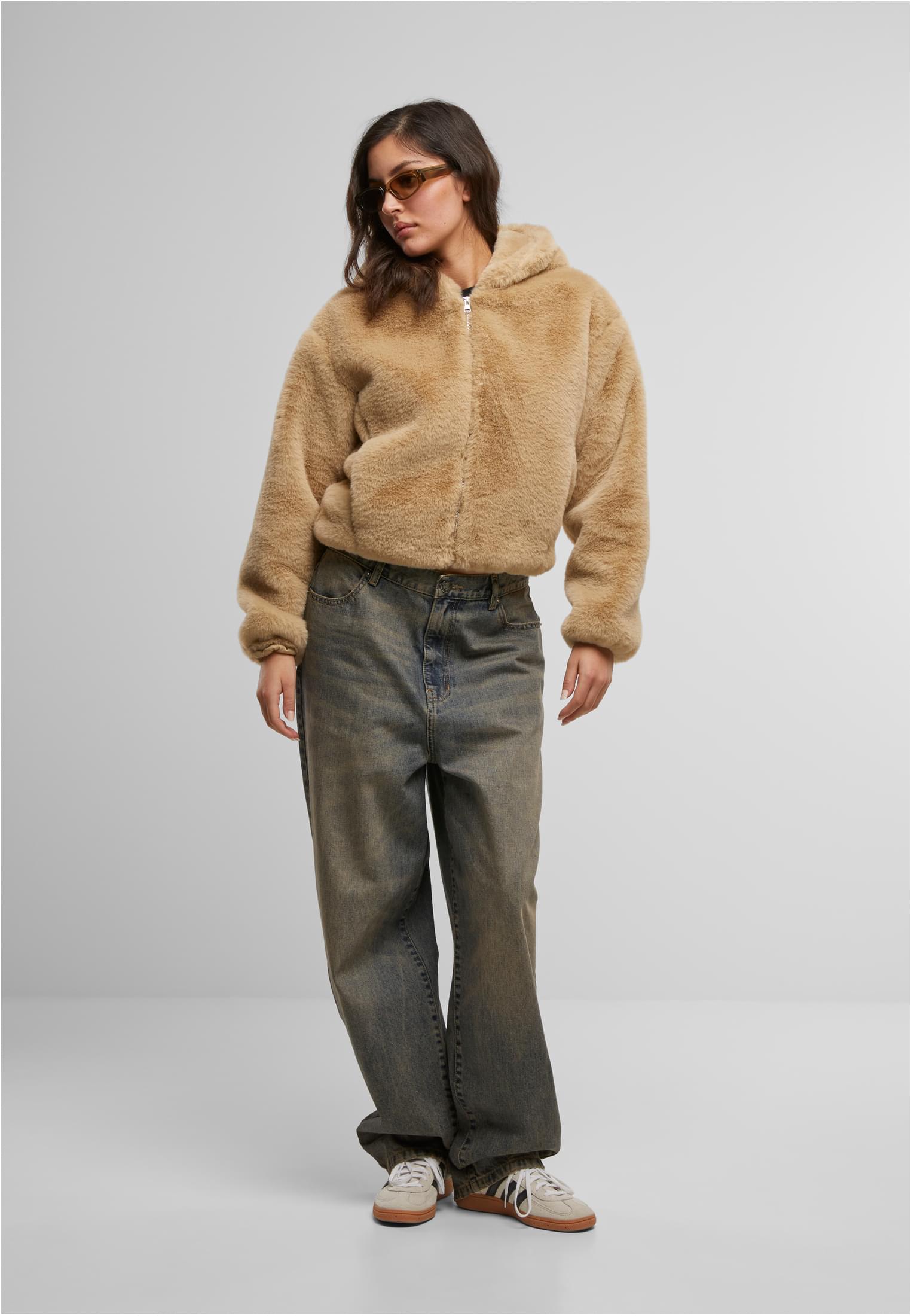 Urban Classics Felpa con cappuccio Full Zip Faux Fur wetsand
