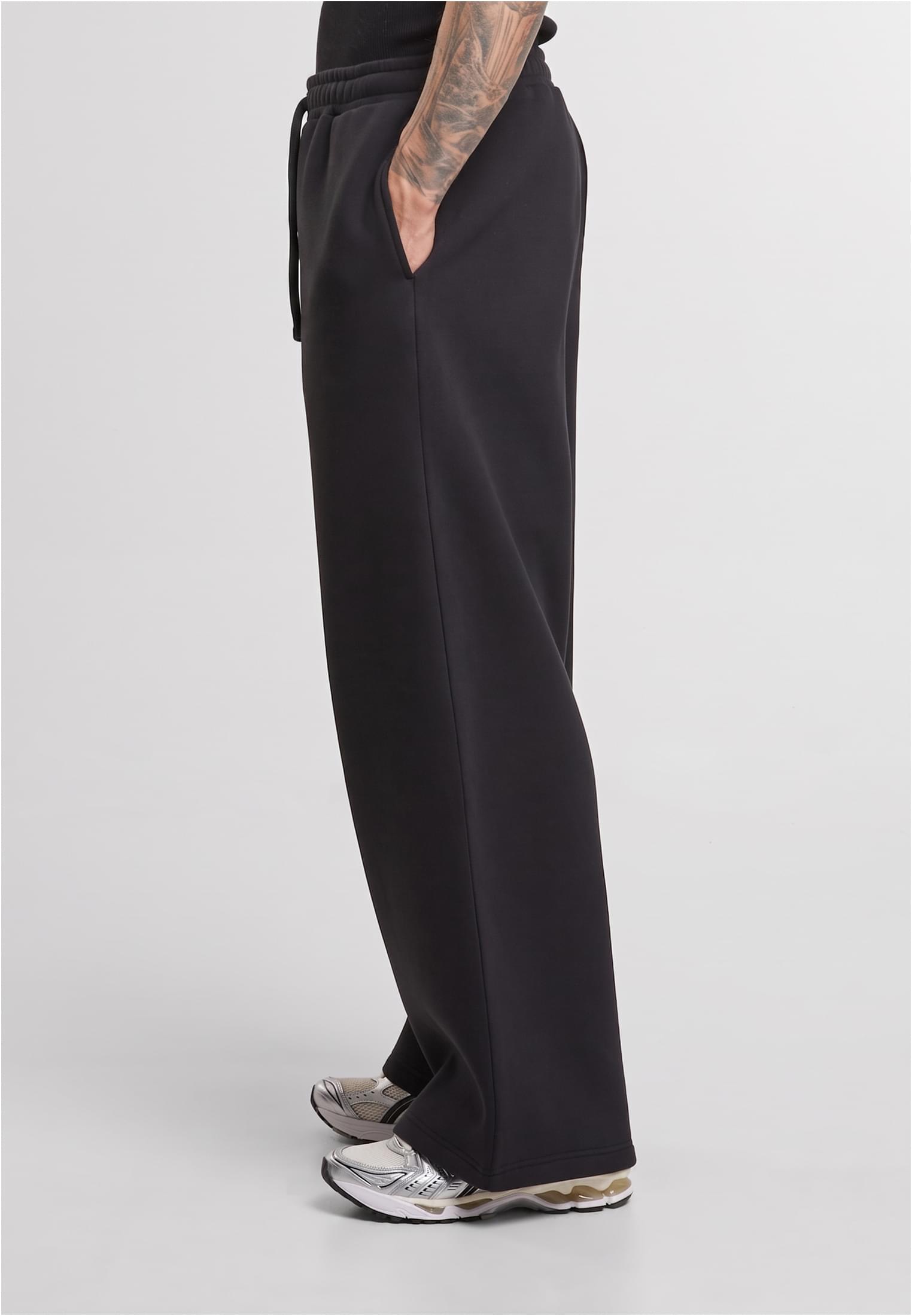 UC Men Pantaloni della tuta Fluffy Wide Leg