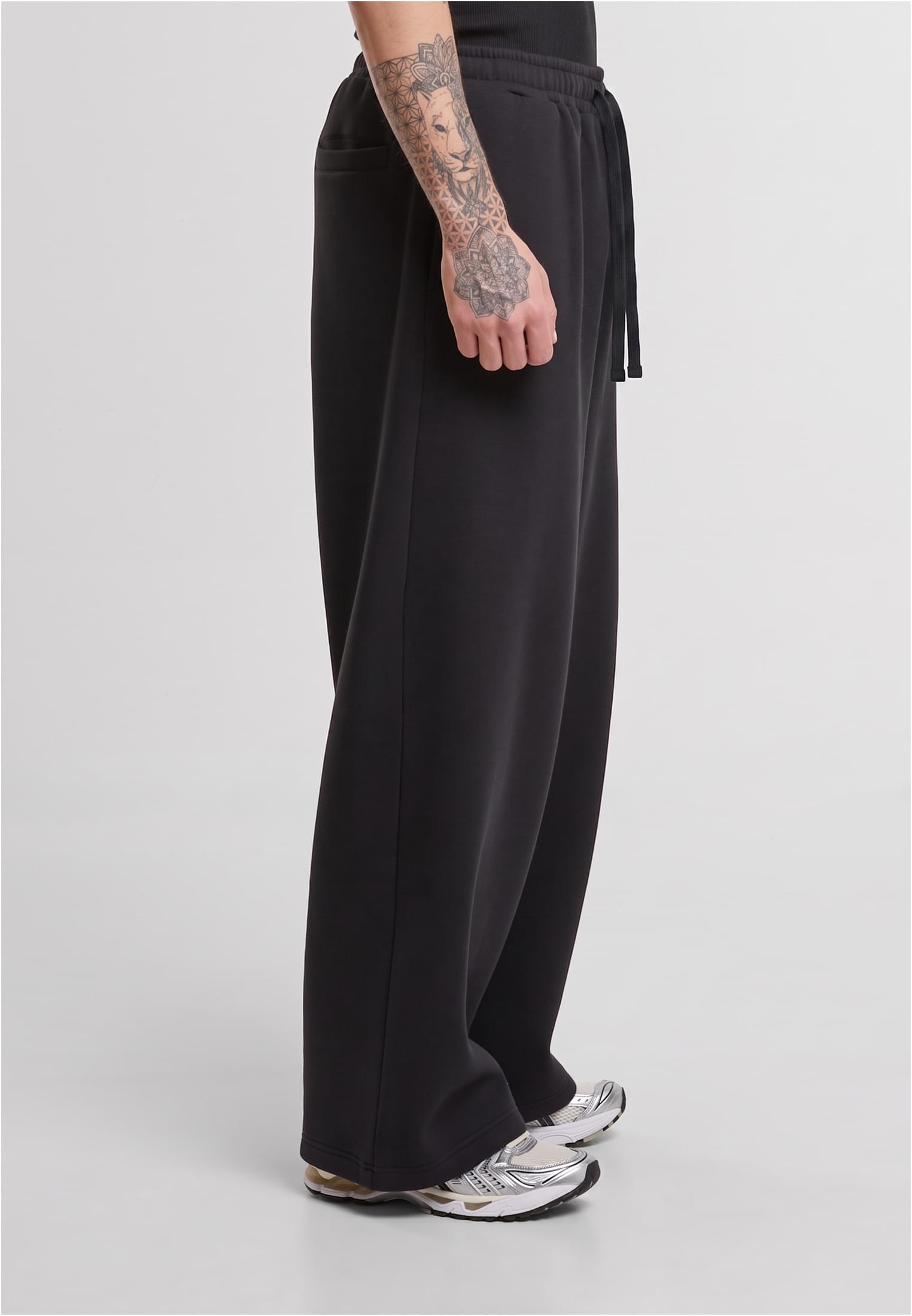 UC Men Pantaloni della tuta Fluffy Wide Leg