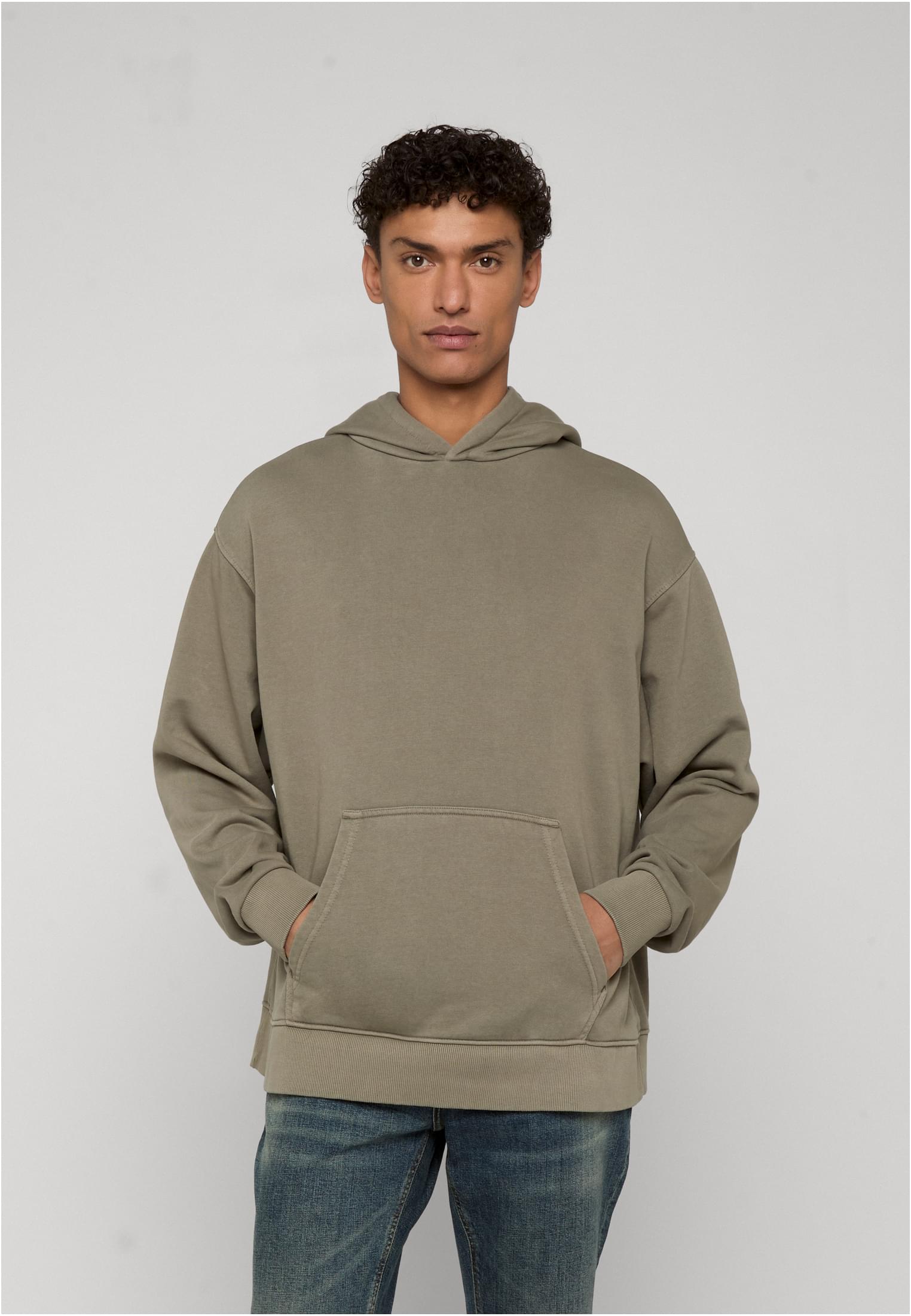 UC Men Felpa con cappuccio Heavy Washed Boxy paleolive