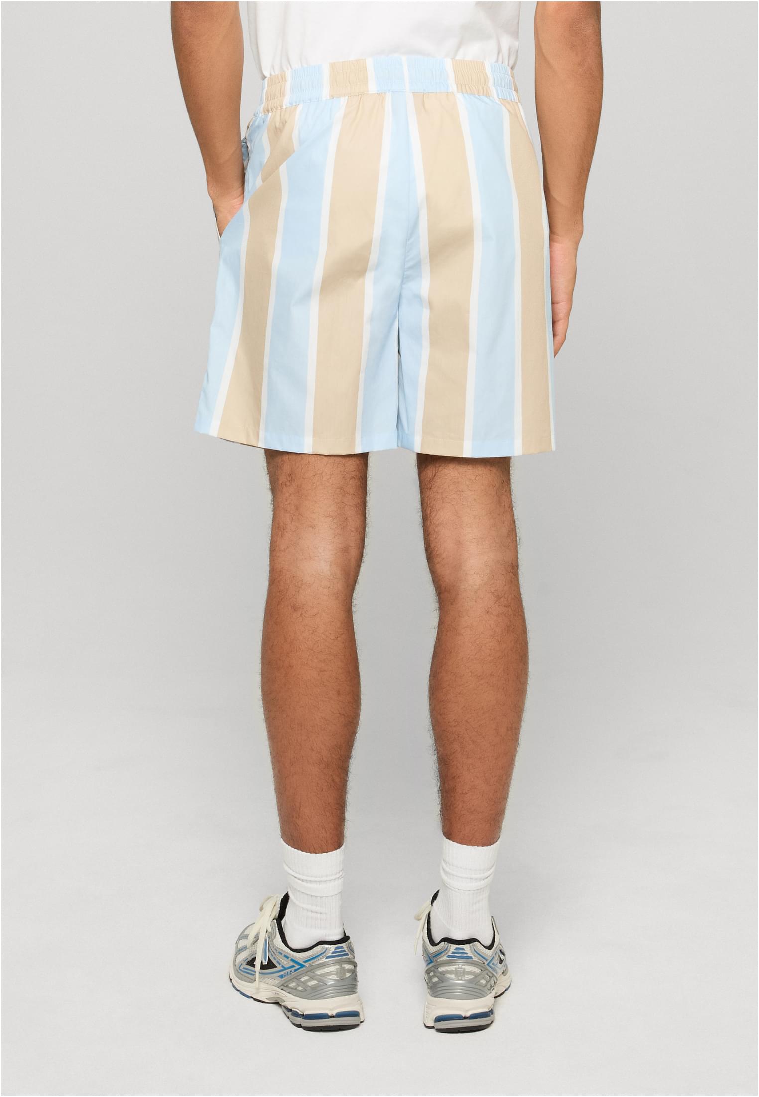 Urban Classics Pantaloncini Summer Stripe Resort wetsand/freezeblue