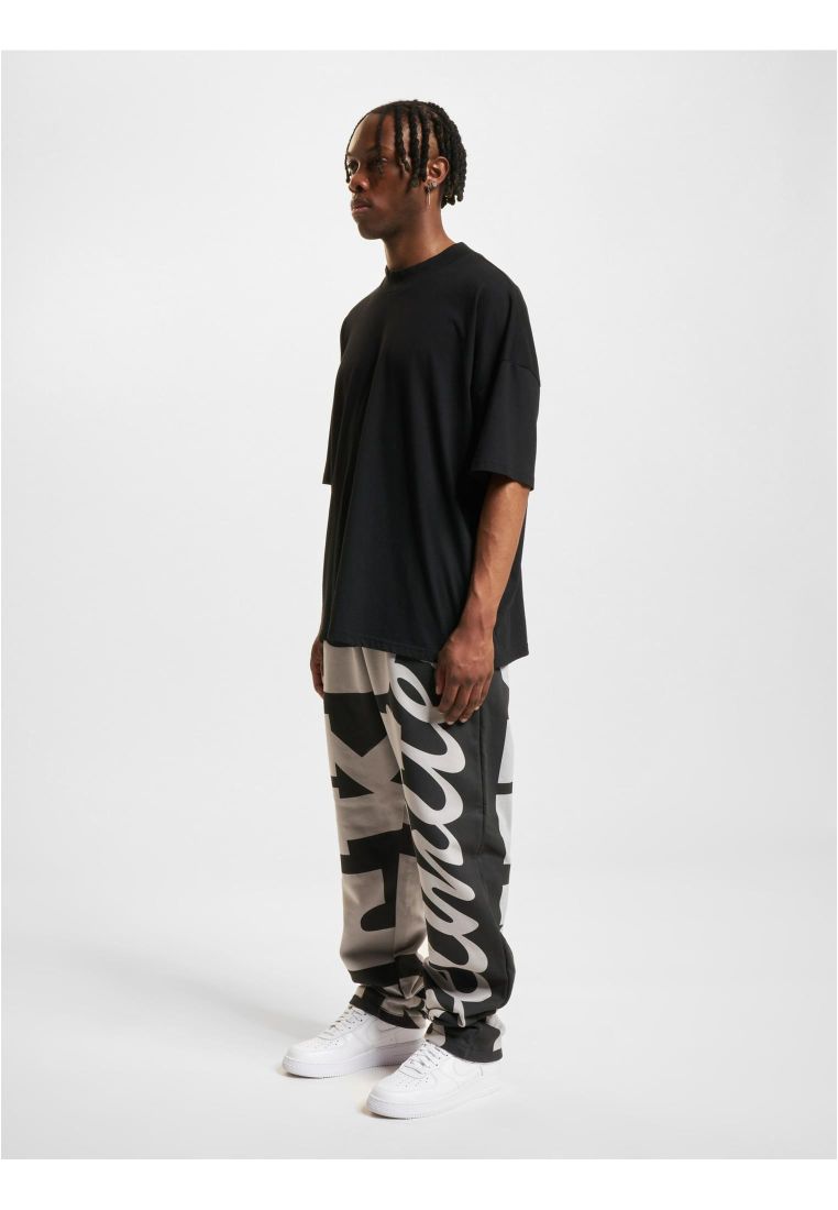 Ecko Unltd. Big Font Jogginghosen -  - TTUECKOSP1068 - 37