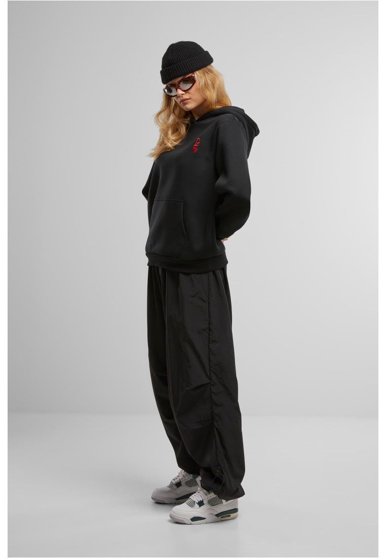 Queen Card EMB Fluffy Hoody - Naisten Hupparit - TTUMST274 - 5