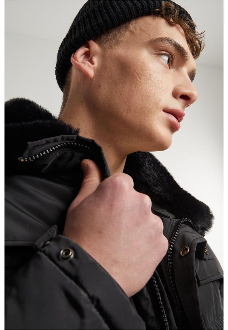 Puffer Jacket With Detachable Fur Collar - Mens Jackets - TTUTB7259 - 40